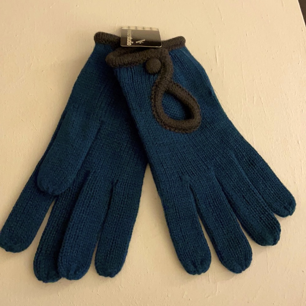 Gloves